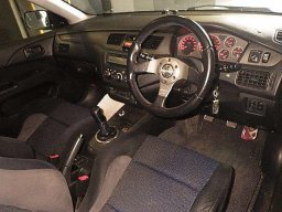 Mitsubishi LANCER 4WD EVOLUTION 7 GSR picture