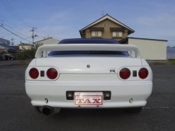 Nissan SKYLINE GT-R V SPECIFICATIONS picture