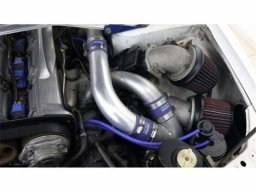 Nissan SKYLINE GT-R Crystal White BREMBO picture