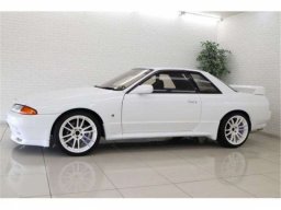 Nissan SKYLINE GT-R SHOCK-ABSORBER BREMBO picture