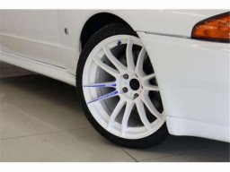 Nissan SKYLINE GT-R SHOCK-ABSORBER BREMBO picture