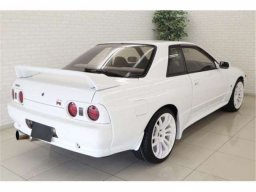 Nissan SKYLINE GT-R SHOCK-ABSORBER BREMBO picture