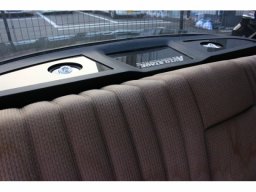 Mercedes-Benz S Class 280S picture