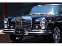 Mercedes-Benz S Class 280S picture