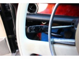 Mercedes-Benz S Class 280S picture