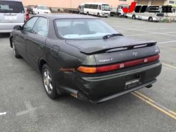 Toyota Mark II Tourer -V Turbo picture