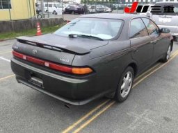Toyota Mark II Tourer -V Turbo picture