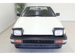 Toyota Sprinter AE86 GT 5 SPEED picture