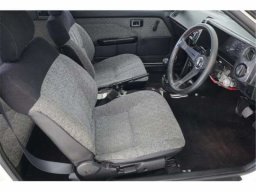 Toyota Sprinter AE86 GT 5 SPEED picture