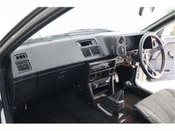 Toyota Sprinter AE86 GT 5 SPEED picture