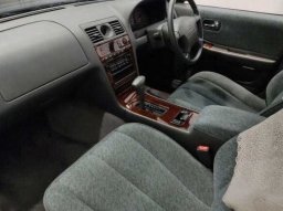 Nissan LAUREL MEDALIST picture