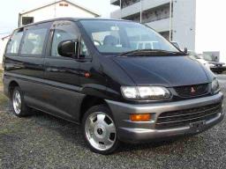 Mitsubishi DELICA SPACE GEAR 