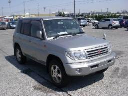 Mitsubishi Pajero IO ZR