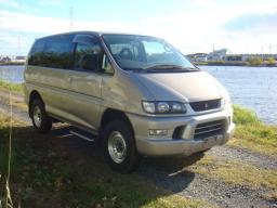 Mitsubishi DELICA SPACE GEAR