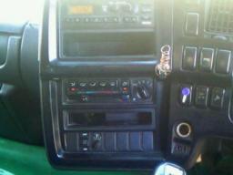 Nissan UD BIG SAM picture