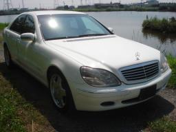 Mercedes-Benz S320 