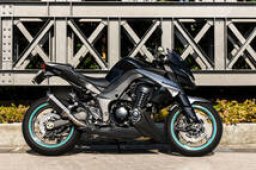 Kawasaki Bike Z1000 picture