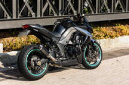 Kawasaki Bike Z1000 picture