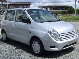 Mitsubishi Mirage Dingo X