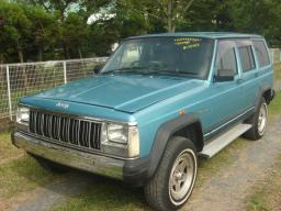 Chrysler Cherokee SPORTS