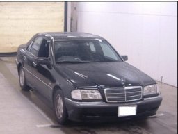 Mercedes-Benz C240 