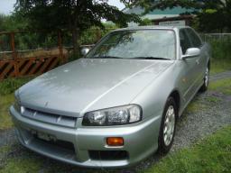 Nissan SKYLINE 