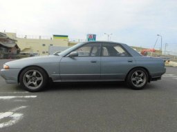 Nissan SKYLINE GTE Sedan picture