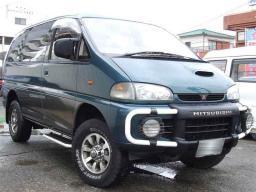 Mitsubishi DELICA SPACE GEAR EXCEED