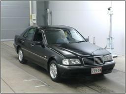 Mercedes-Benz C240 