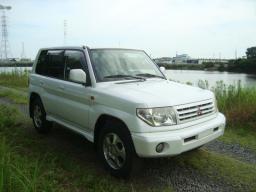Mitsubishi Pajero IO 4WD ZR