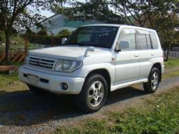 Mitsubishi PAJERO io