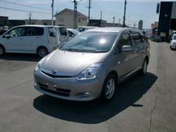 Used Toyota WISH