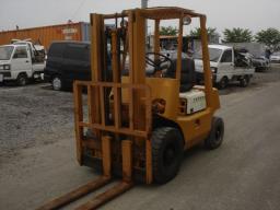 Toyota 2 Tonn FORKLIFT 2 Tonn