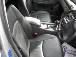 Mercedes-Benz C240  picture