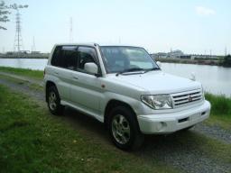Mitsubishi Pajero IO ZR
