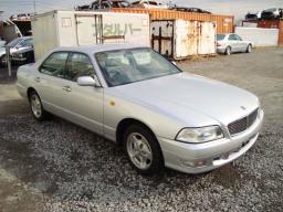 Nissan Leopard