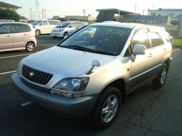 Toyota Harrier 2.2G PACKAGE