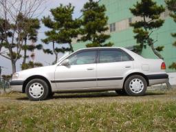 Toyota Corolla XE Saloon