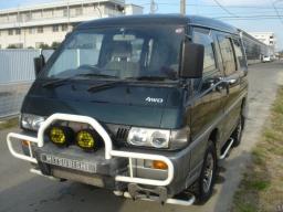 Mitsubishi DELICA STAR WAGON 2.5 DIESEL-TURBO 4WD