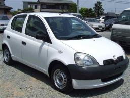 Toyota Vitz B