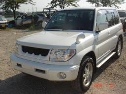 Mitsubishi Pajero IO ZR 4WD