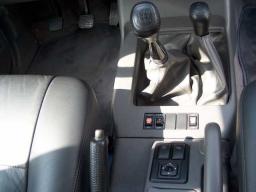 Isuzu Trooper V6 picture