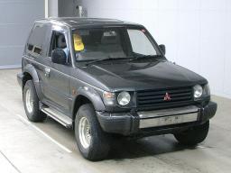 Mitsubishi Pajero XR-2