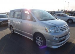 Toyota Noah X SPECIAL EDITION