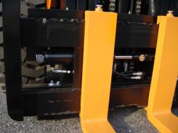 Toyota FORKLIFT 4ton picture