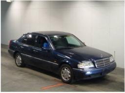 Mercedes-Benz C220