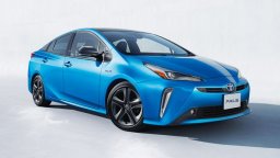 Toyota Prius s picture