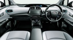 Toyota Prius s picture