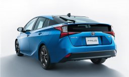 Toyota Prius s picture