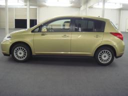 Nissan TIIDA 1500 picture